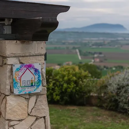 Casa Felicita' Semesterbostad *