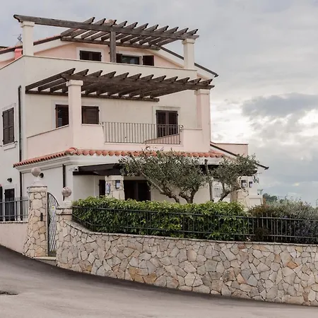 Casa Felicita' Holiday home