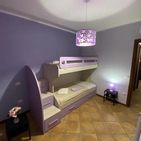 Semesterbostad Casa Felicita'